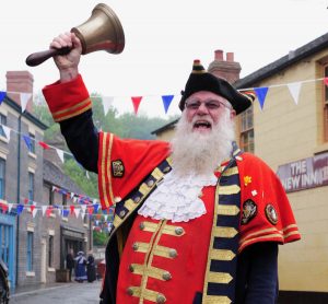 20120808-blists-hill-town-criers-competition-s600x600